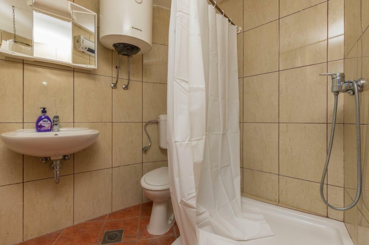 App Cor2 Apartment Selce Bagian luar foto